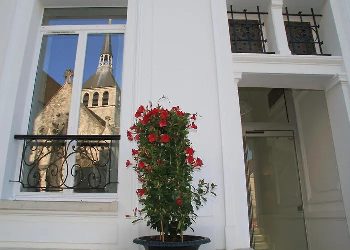 Le César Hôtel