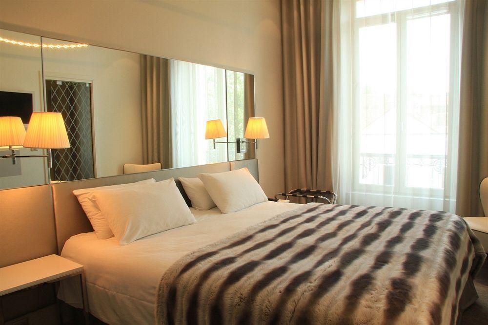 Hotel Le César