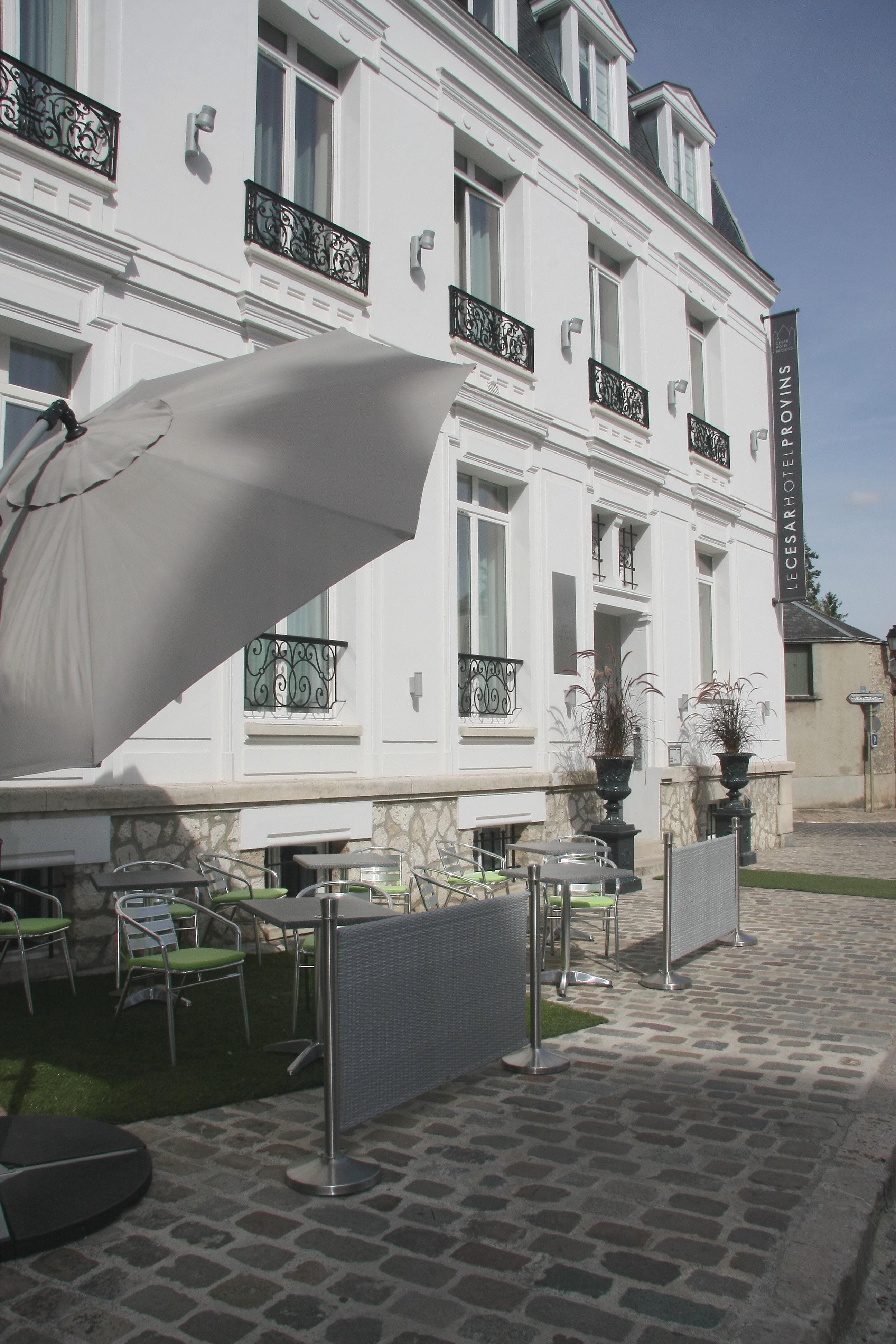 Hotel Le César 4*