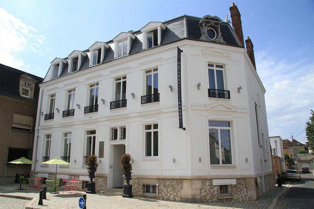 Le César 4*